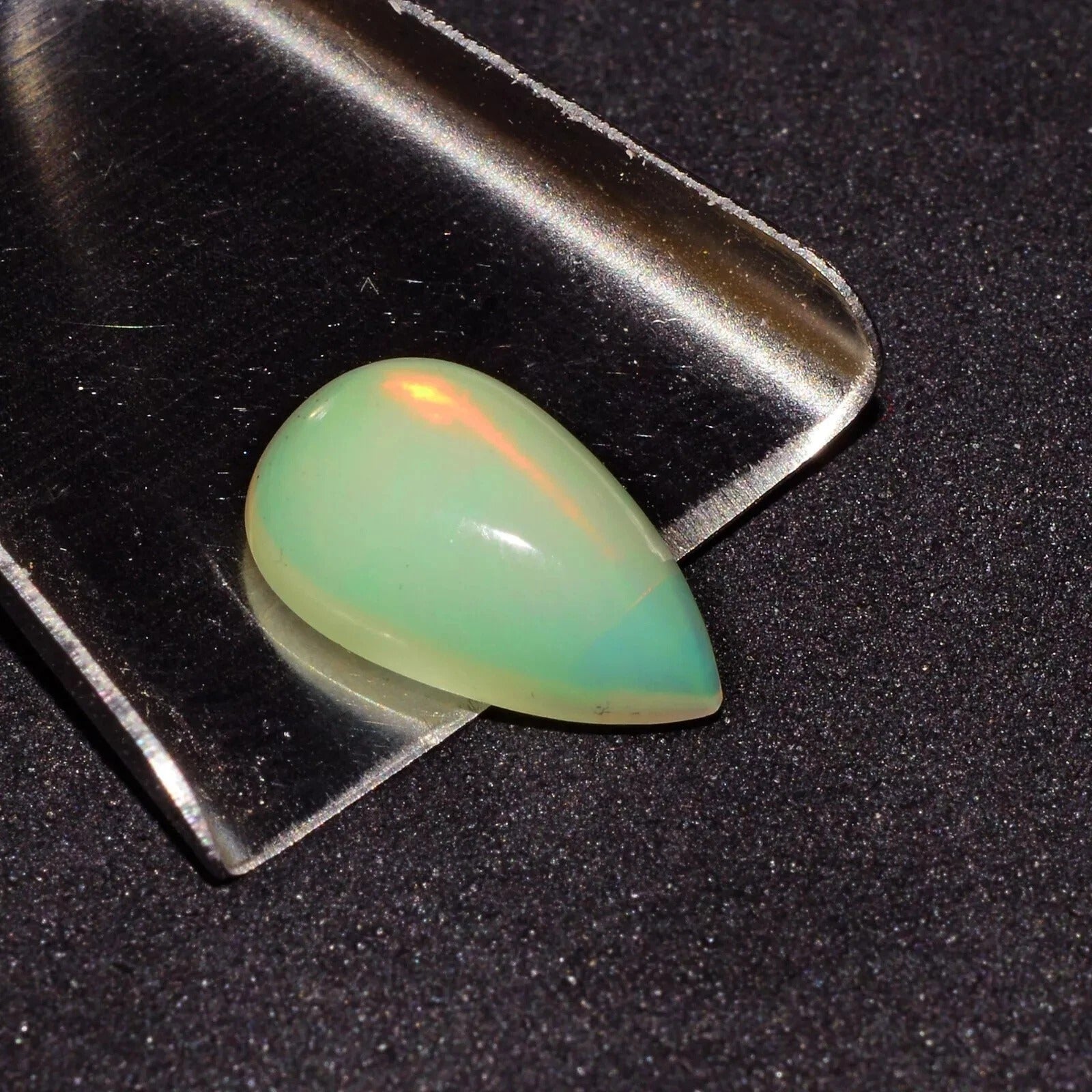 Opal Cabochon, Untreated — 13 x 8 x 4mm, 2.00 Ct, Ethiopia