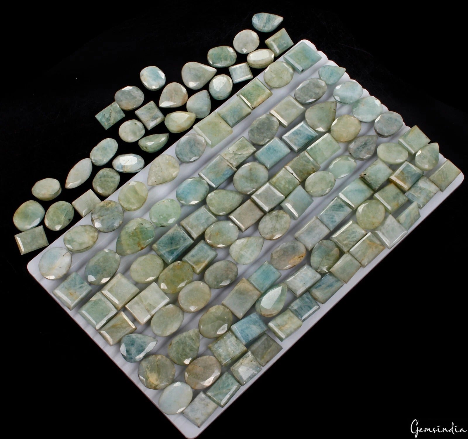 Green Beryl Lot, Loose Gemstone, Untreated — 120 Pieces, 12mm to 24mm, 1800 Ct, Brazil