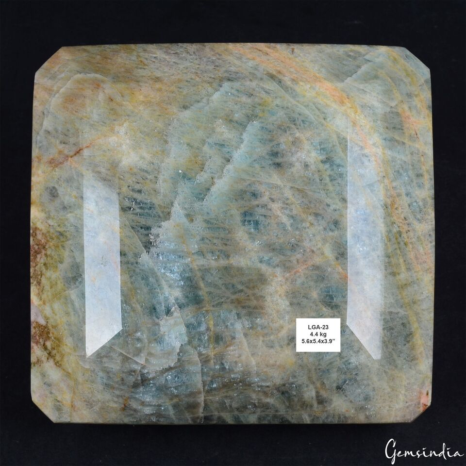 Beryl Loose Gemstone, Untreated, Blue — 5.6x5.4x3.9 Inch, 22000 Ct (4.4 Kg), Brazil