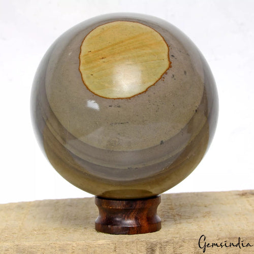 Agate Sphere — 2.8 Inch in diameter, 2780 Ct