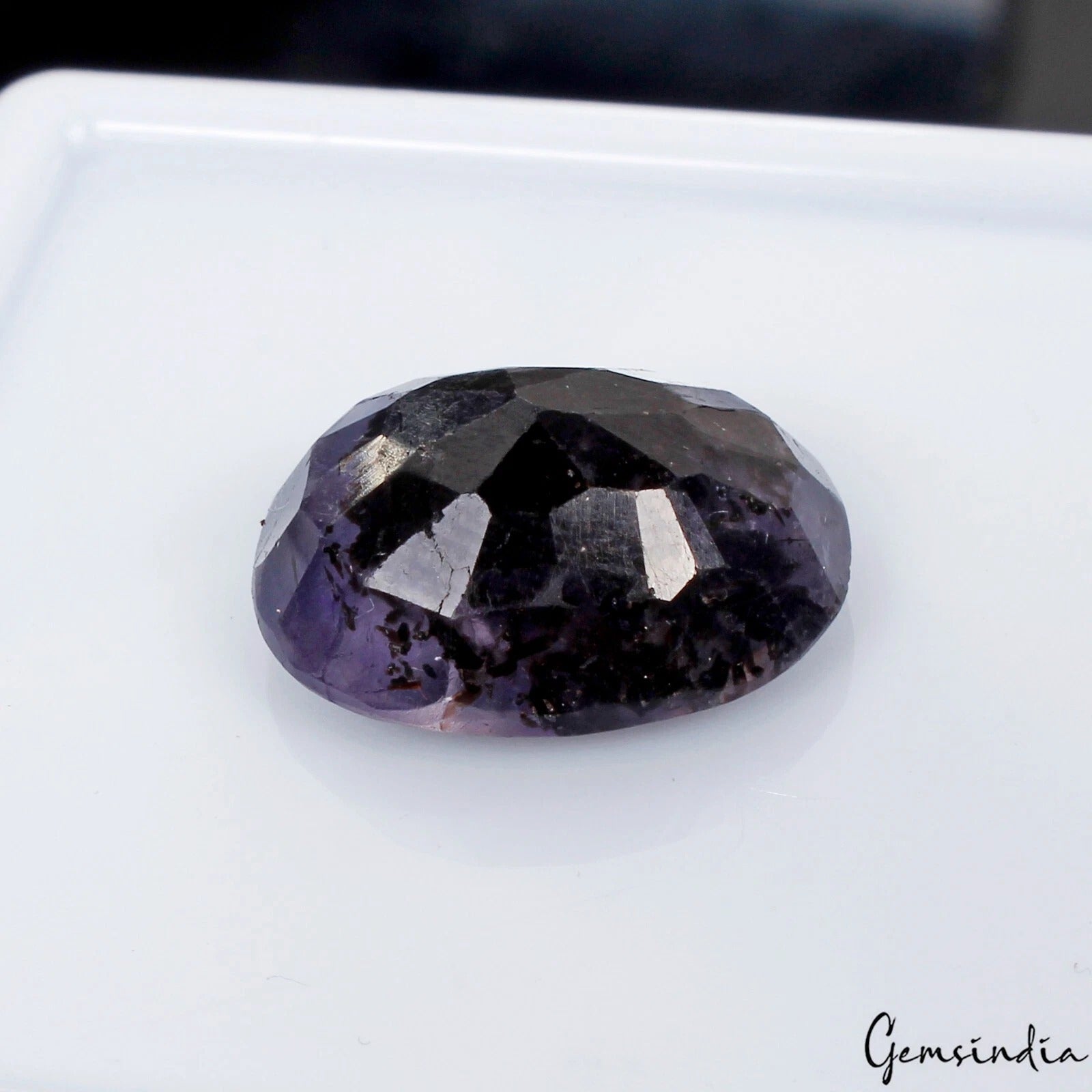 Iolite Loose Gemstone, Untreated, Blue — 15x12x7 mm, 8.40 Ct, Madagascar