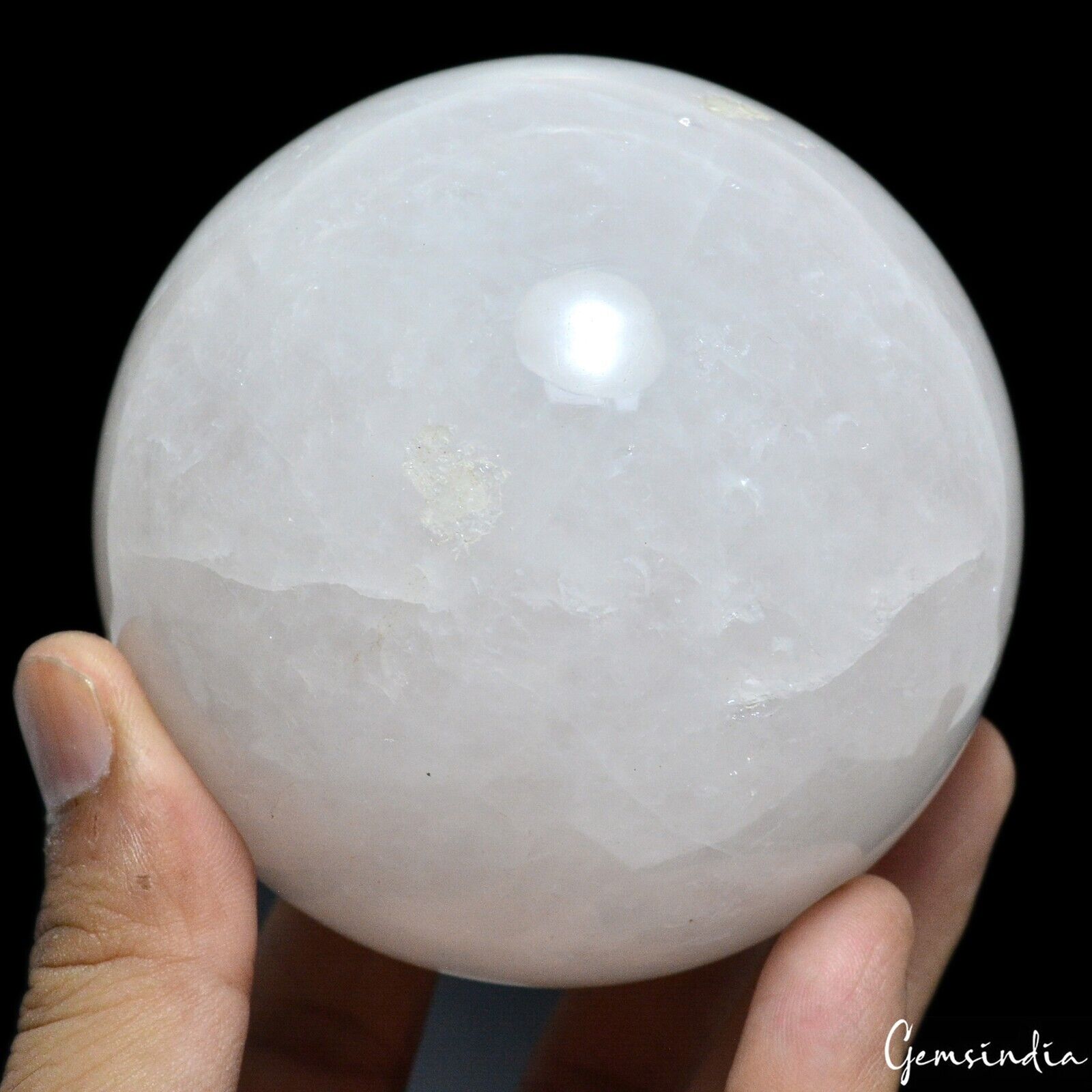 White Quartz Sphere, Untreated — 3.5 inch in diameter, 0.960 Kg (4800 Ct), Madagascar
