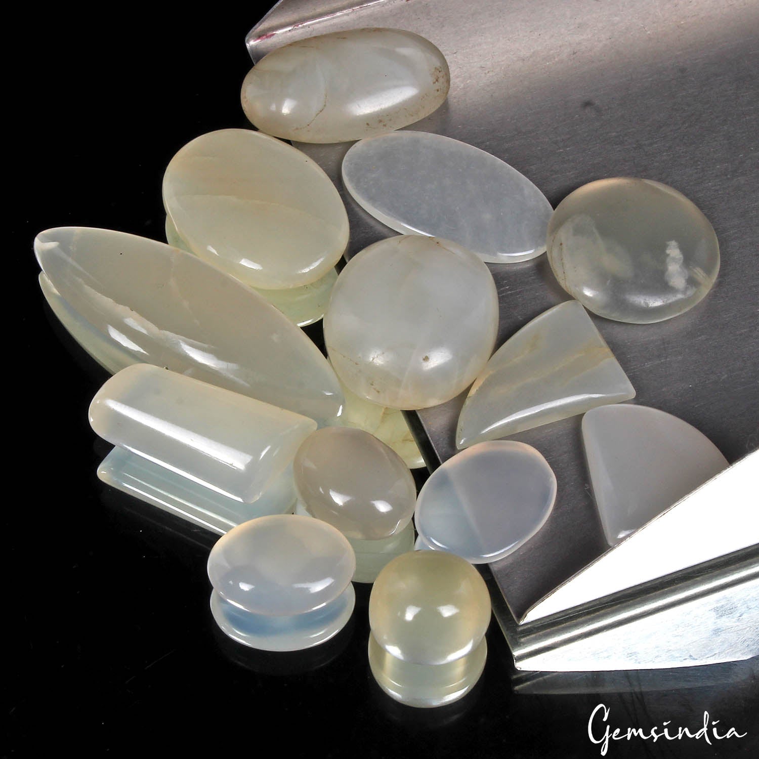 190 Ct/13 Pcs Natural Untreated Silky Moonstone Mix Cab Loose Gems Wholesale Lot