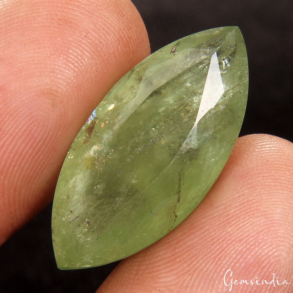 18.40 Cts. 26x12mm Marquise Natural Green Aquamarine - Unheated Brazil Gemstone