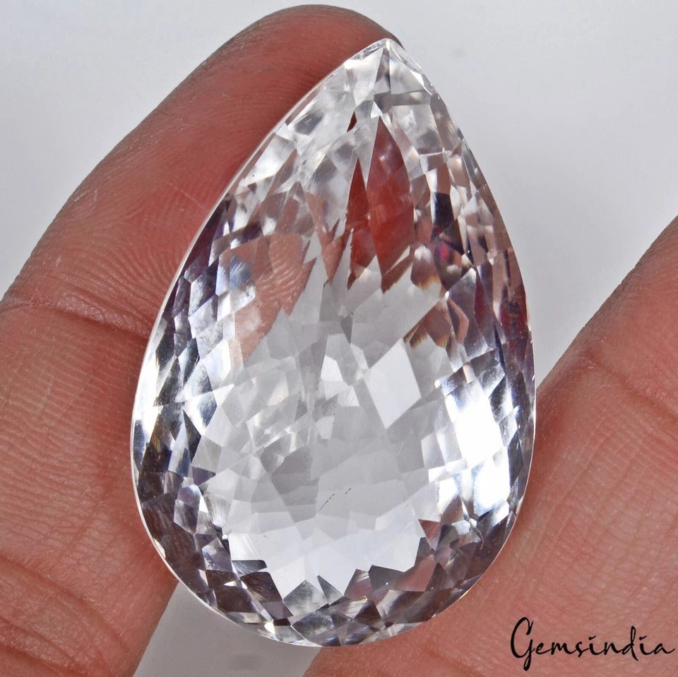 Crystal White Quartz Loose Gemstone — 36x24x19 mm, 100.90 Ct, Madagascar