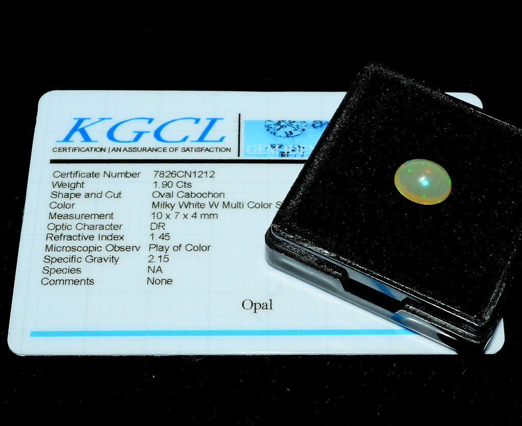 Opal Cabochon, Oval Cabochon, Untreated — 9x7x4 mm, 1.90 Ct, Ethiopia