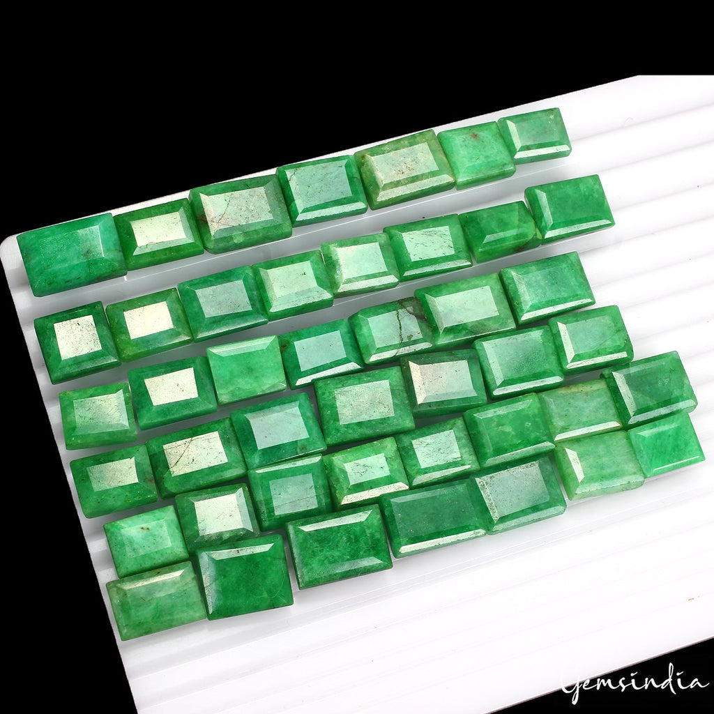 Certified 700 Cts/44 Pcs Natural Brazilian Top Green Emerald Baguette Cut Gems