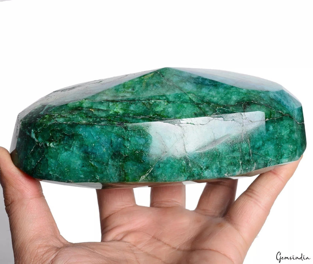 1.2 Kg Natural Brazilian Emerald Earth Mined Oval Cut Huge Silver Shine Gemstone
