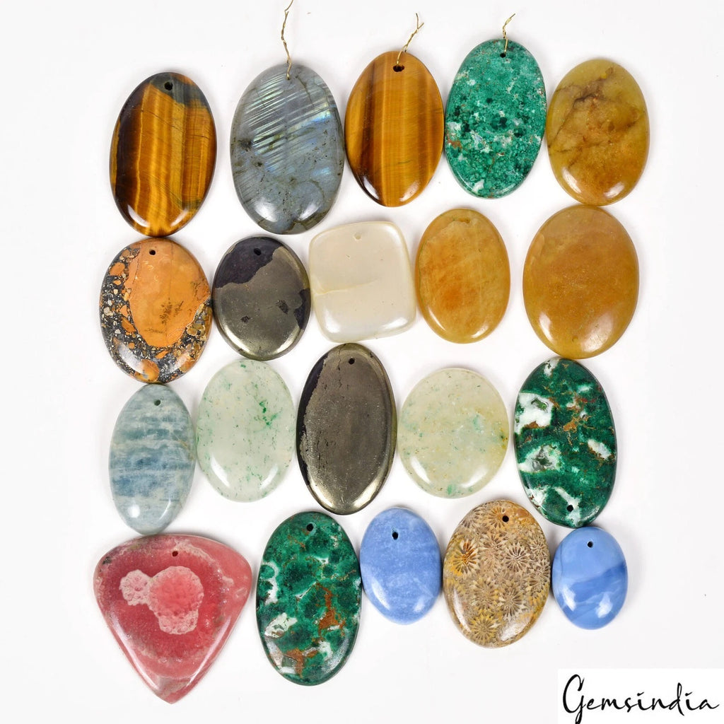 Jasper Beaded Strand, Untreated — 20 Pieces, 25mm to 45mm, 1170 Ct