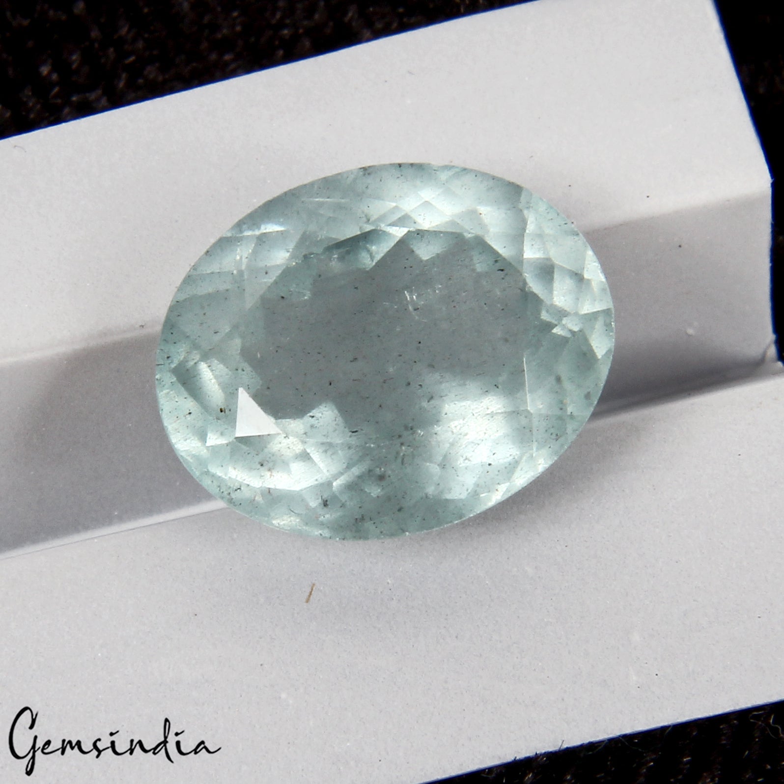 Aquamarine Loose Gemstone, Oval Faceted Cut, Untreated — 13x10x7 mm, 5.80 Ct, Brazil