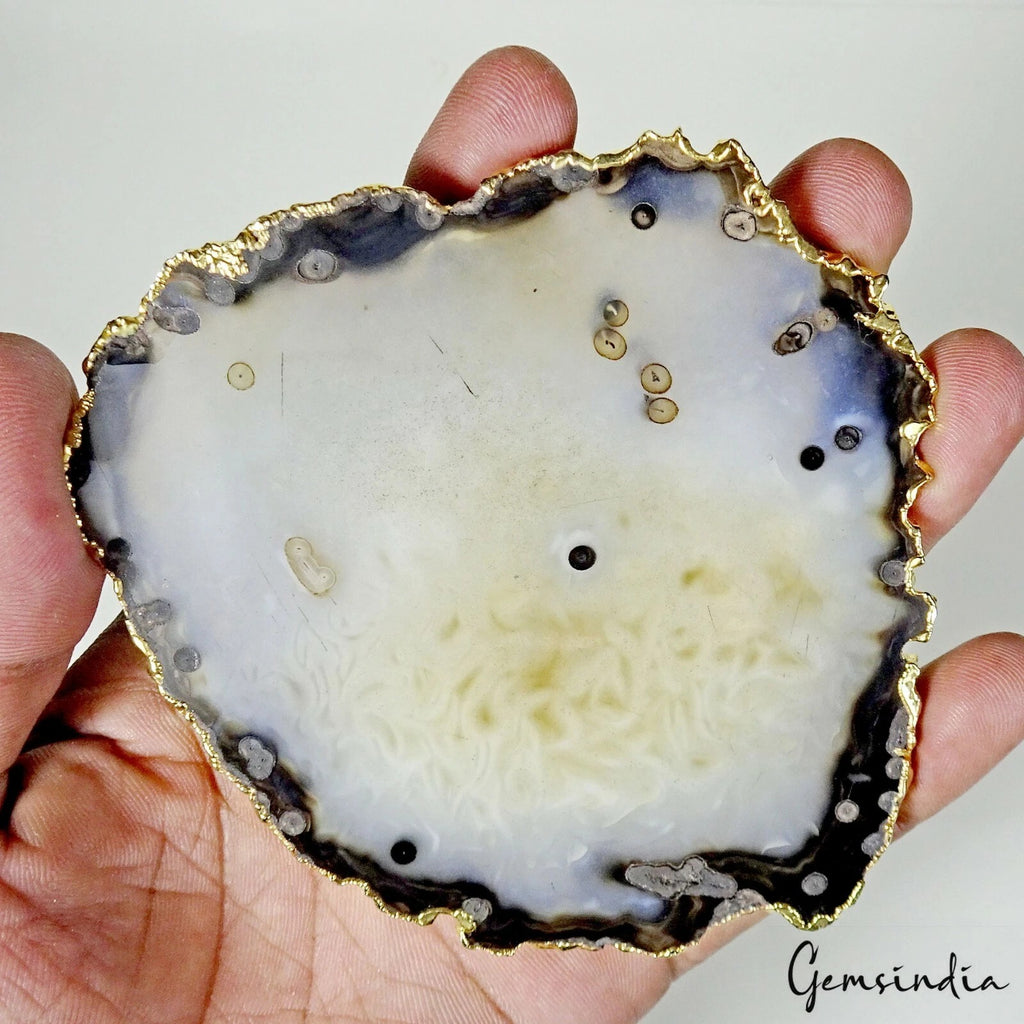 Onyx Loose Gemstone, Untreated — 107x94x6mm, 600 Ct, Madagascar
