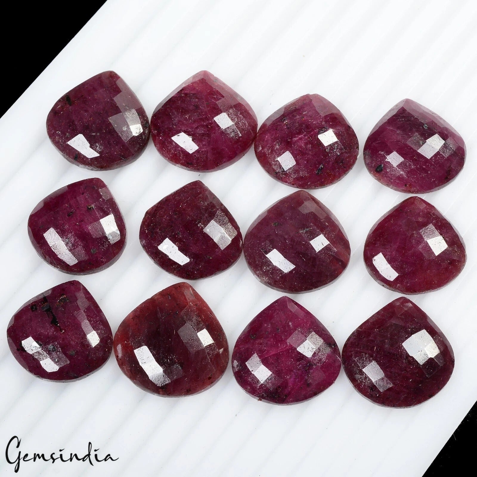 Loose Gemstone Checkerboard Cut 450 Ct Pear Shape 23-26mm Natural Red Ruby Lot