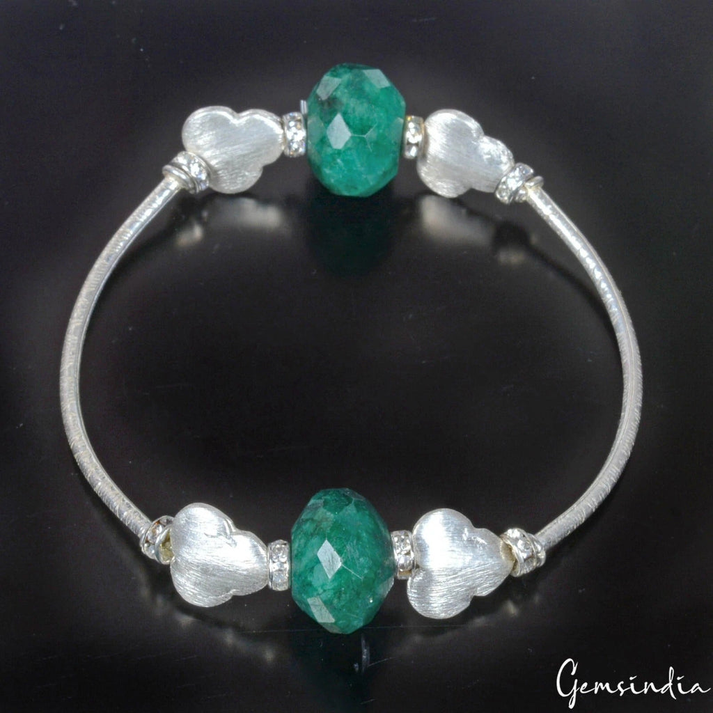 6.5 Inch Natural Green Emerald Bead Silver Stretchable Designer Women Bracelet