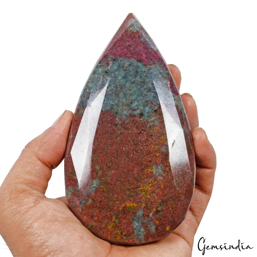 Ruby Kyanite Loose Gemstone, Untreated, Red — 134 x 74 x 39 mm, 3300 Ct (0.65 Kg), Madagascar