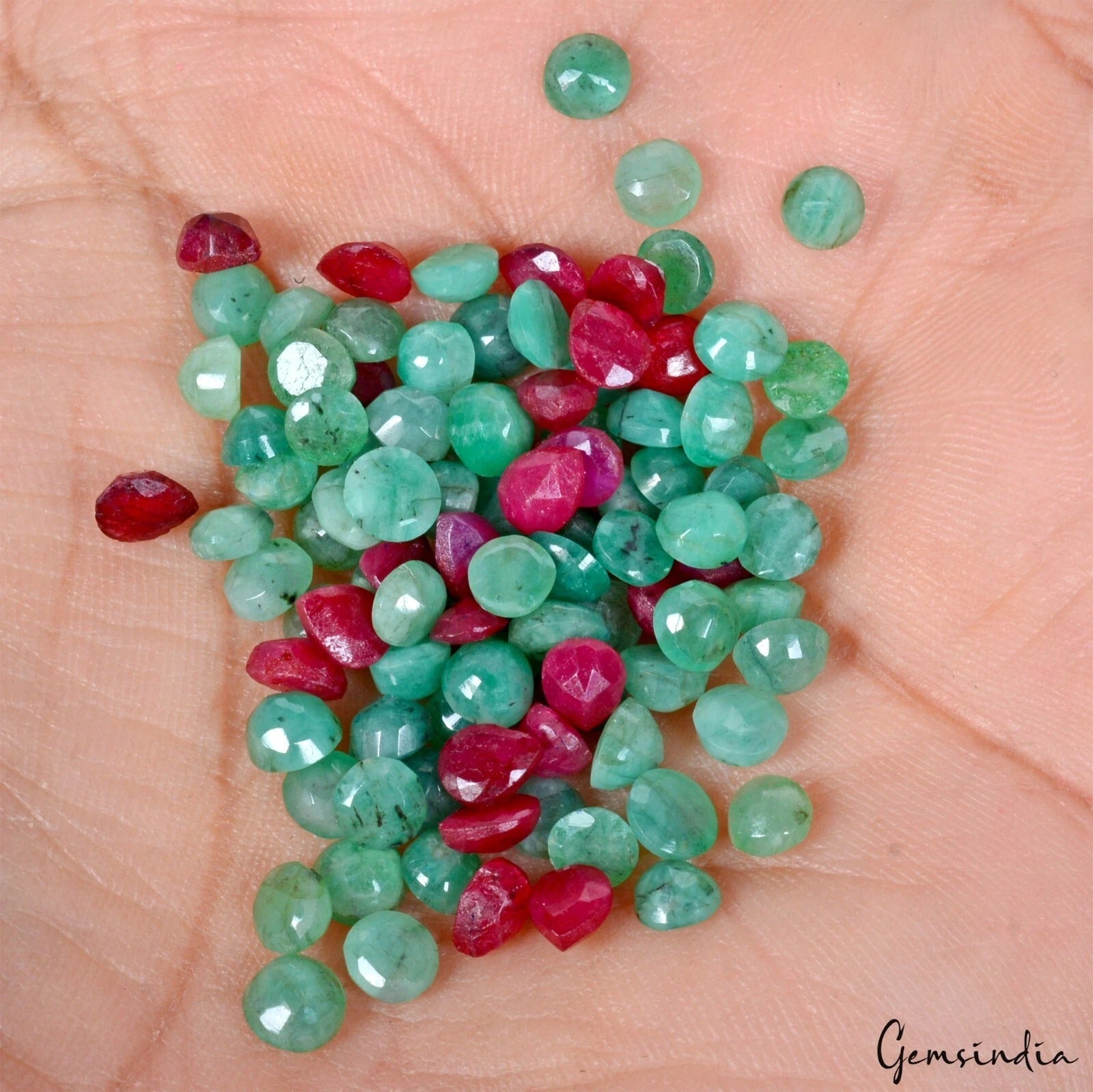 39.10 Cts/100 Pcs Natural Red Ruby Green Emerald Round Pear Cut Gems For Jewelry