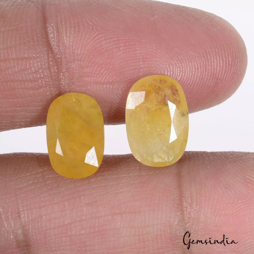 Yellow Sapphire Lot, Loose Gemstone, Untreated — 2 Pieces, 11mm to 12mm, 8 Ct, Sri Lanka