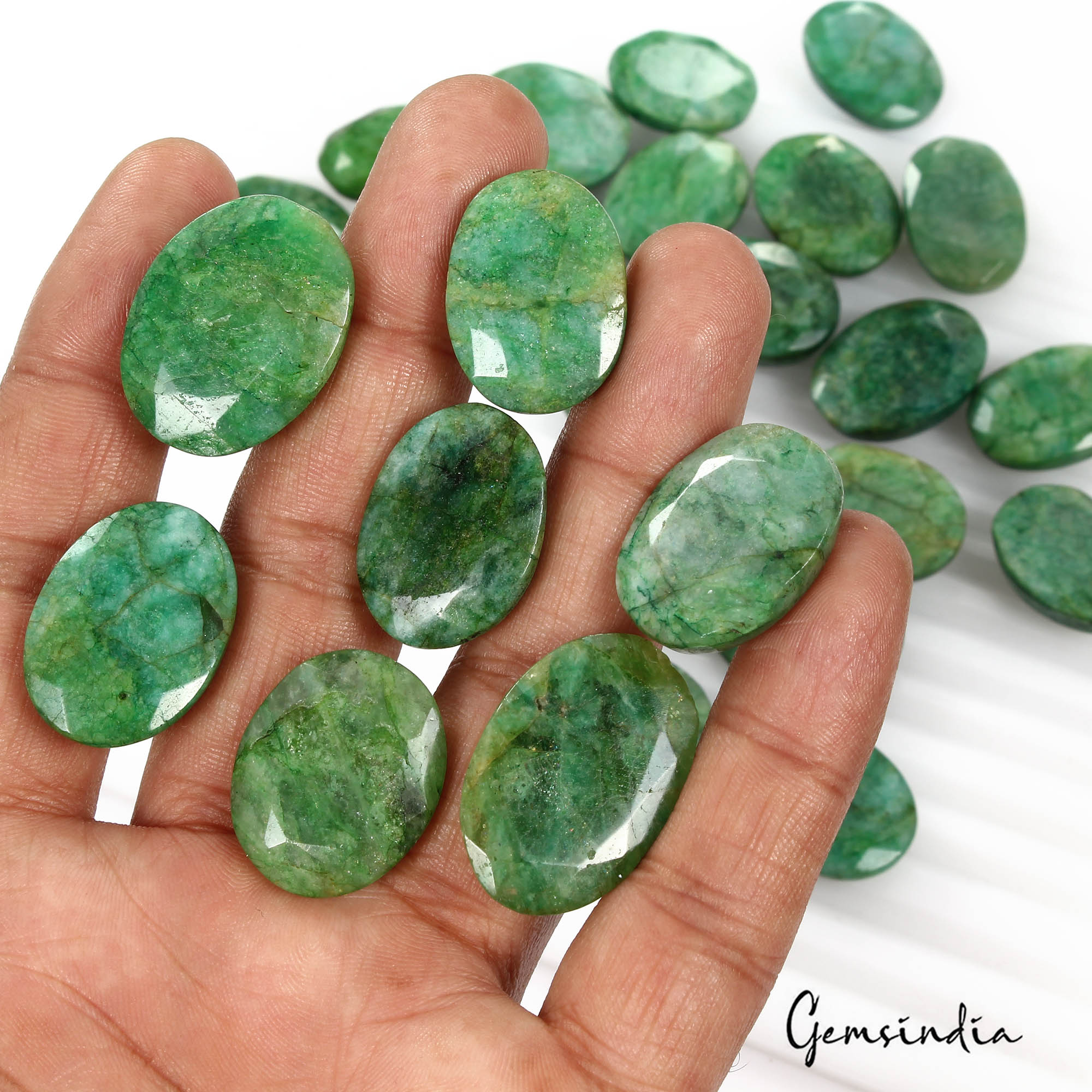 660 Cts/26 Pcs Natural Brazilian Green Emerald Oval Cut Loose Gems For Jewelry