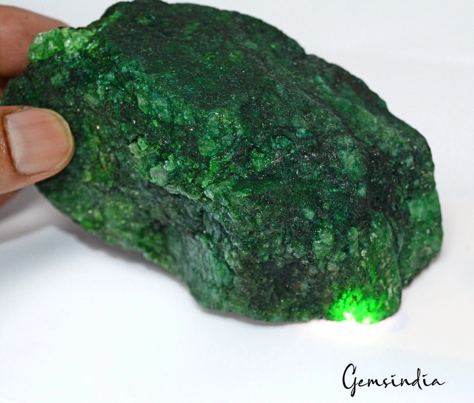 3180Ct Natural Brazilian Green Emerald Uncut Rough Earth mined Raw Huge Gemstone