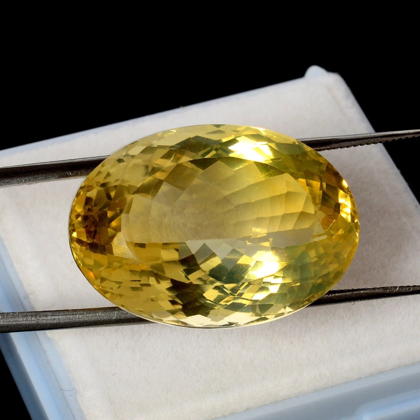 Citrine Loose Gemstone, Oval Faceted Cut, Untreated — 25x8x13 mm, 34.20 Ct, Brazil