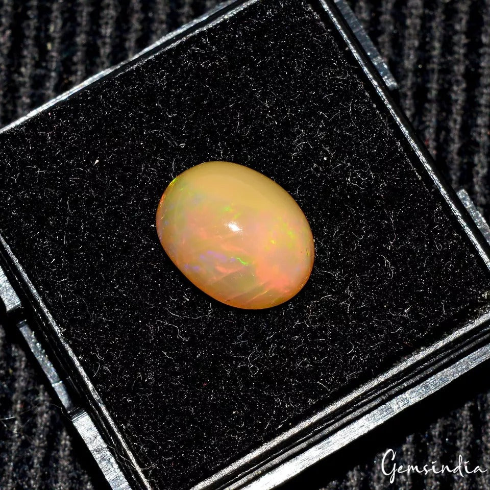 2.50 Ct natural Ethiopian Opal Oval Cabochon Loose Gemstone For Making Jewelry