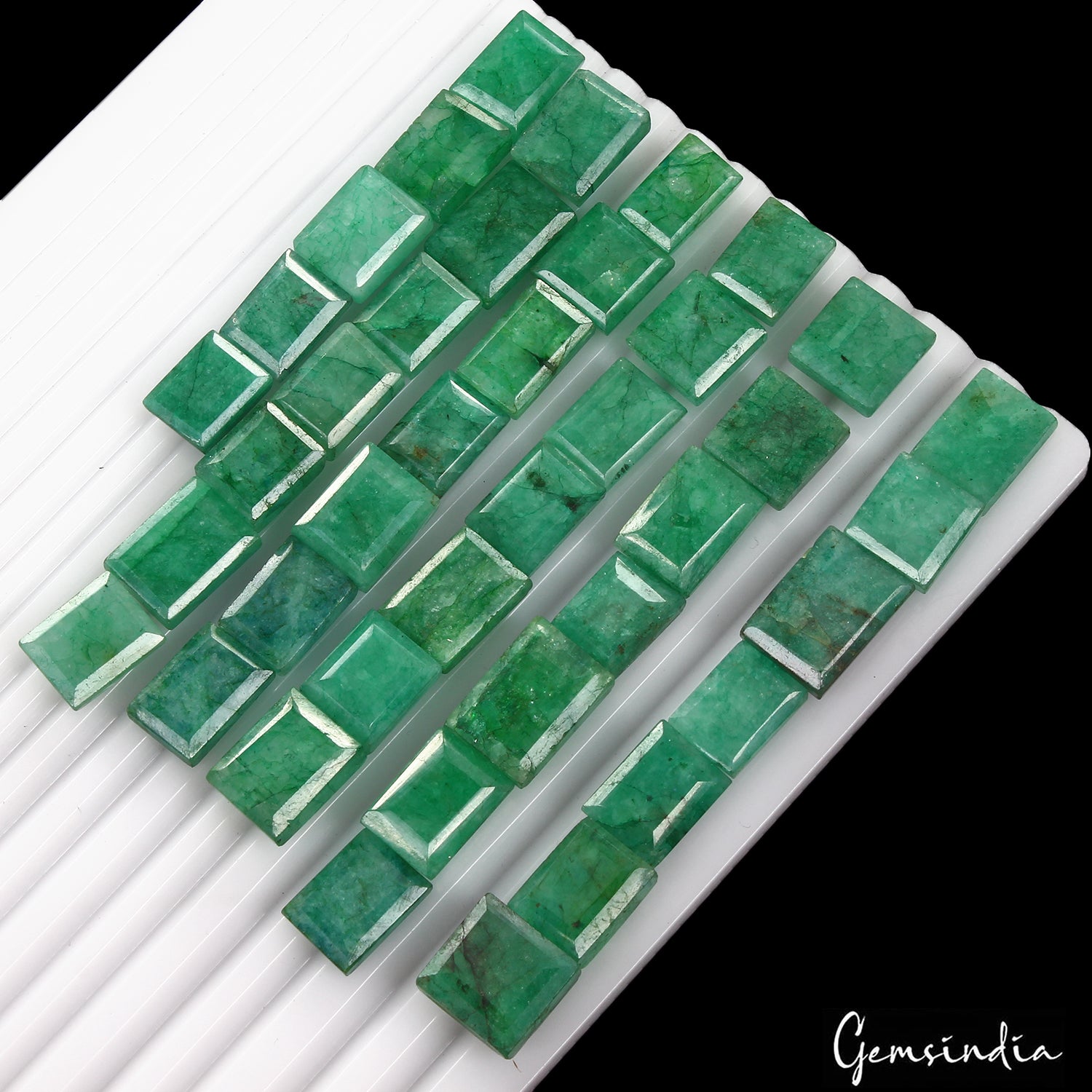Brazilian Emerald Lot, Loose Gemstone, Color Enhanced, Green — 40 Pieces, 13mm to 18mm, 450 Ct, Brazil