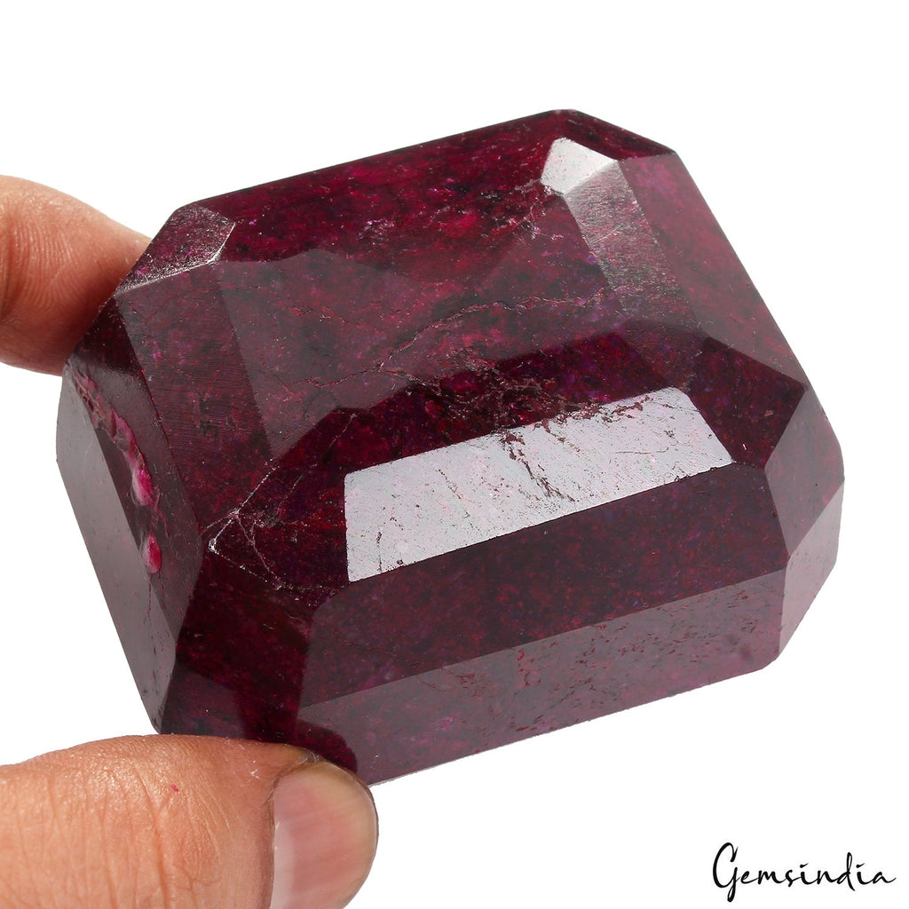 1550Ct Natural Red Ruby Huge Madagascar Earth Mined Octagon Cut Gemstone 68*55mm