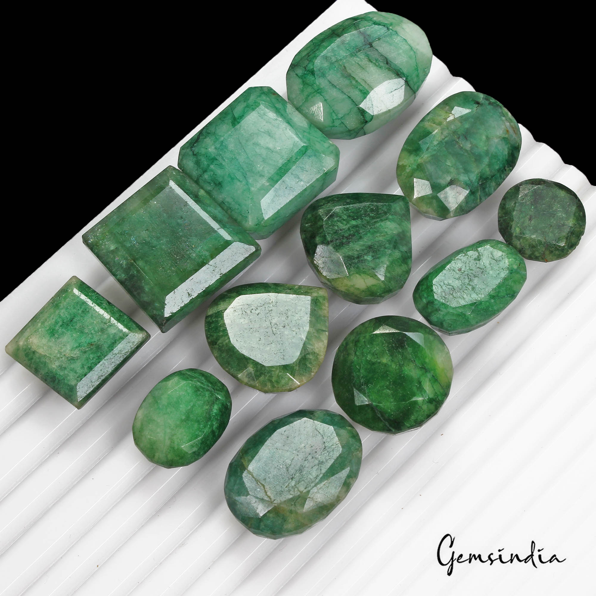 680 Cts/12 Pcs Natural Brazilian Green Emerald Mix Cut Loose Wholesale Gems Lot