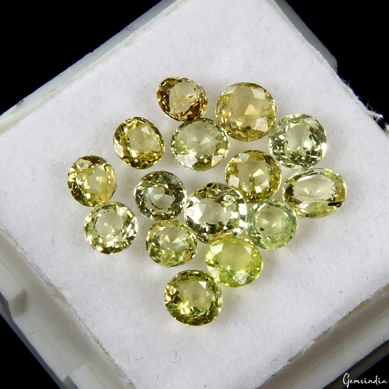 4.15 Cts Best Grade Nice Lime Yellow Natural Chrysoberyl Mix Cut Gemstones 3-4mm