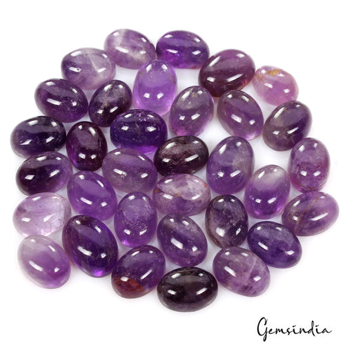 Amethyst Lot, Cabochon, Oval Cabochon, Untreated — 33 Pieces, 14mm, 380 Ct, Madagascar