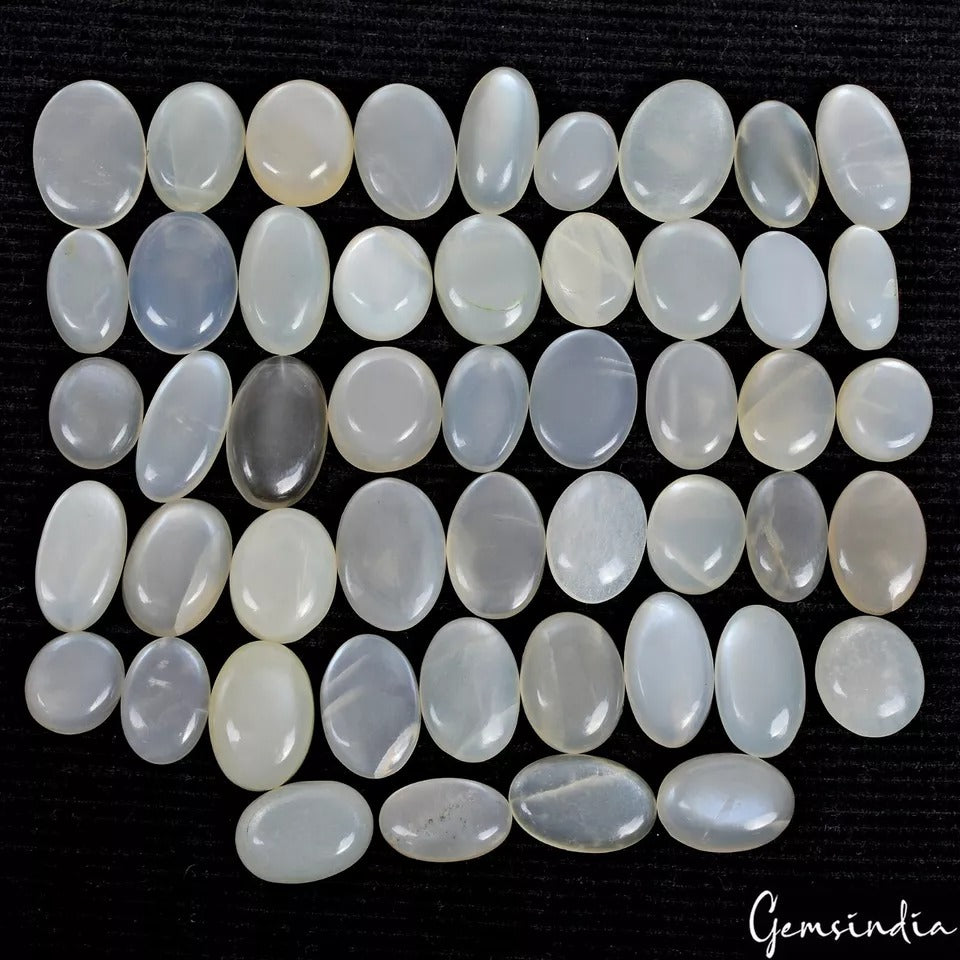 Moonstone Lot, Cabochon, Gray — 50 Pieces, 11mm, 320 Ct, India