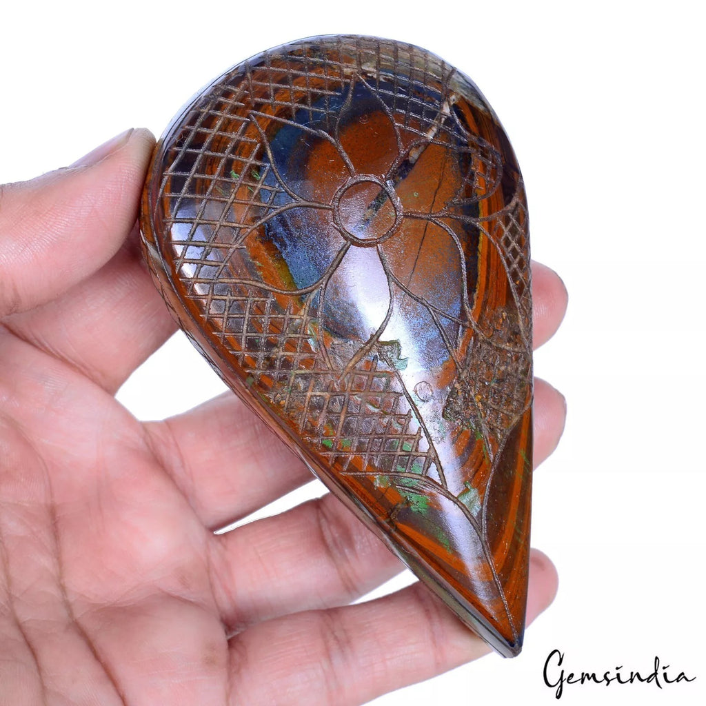Tiger Eye Carving, Pear Carved, Untreated — 106 x 62 x 29 mm, 1500 Ct, Madagascar