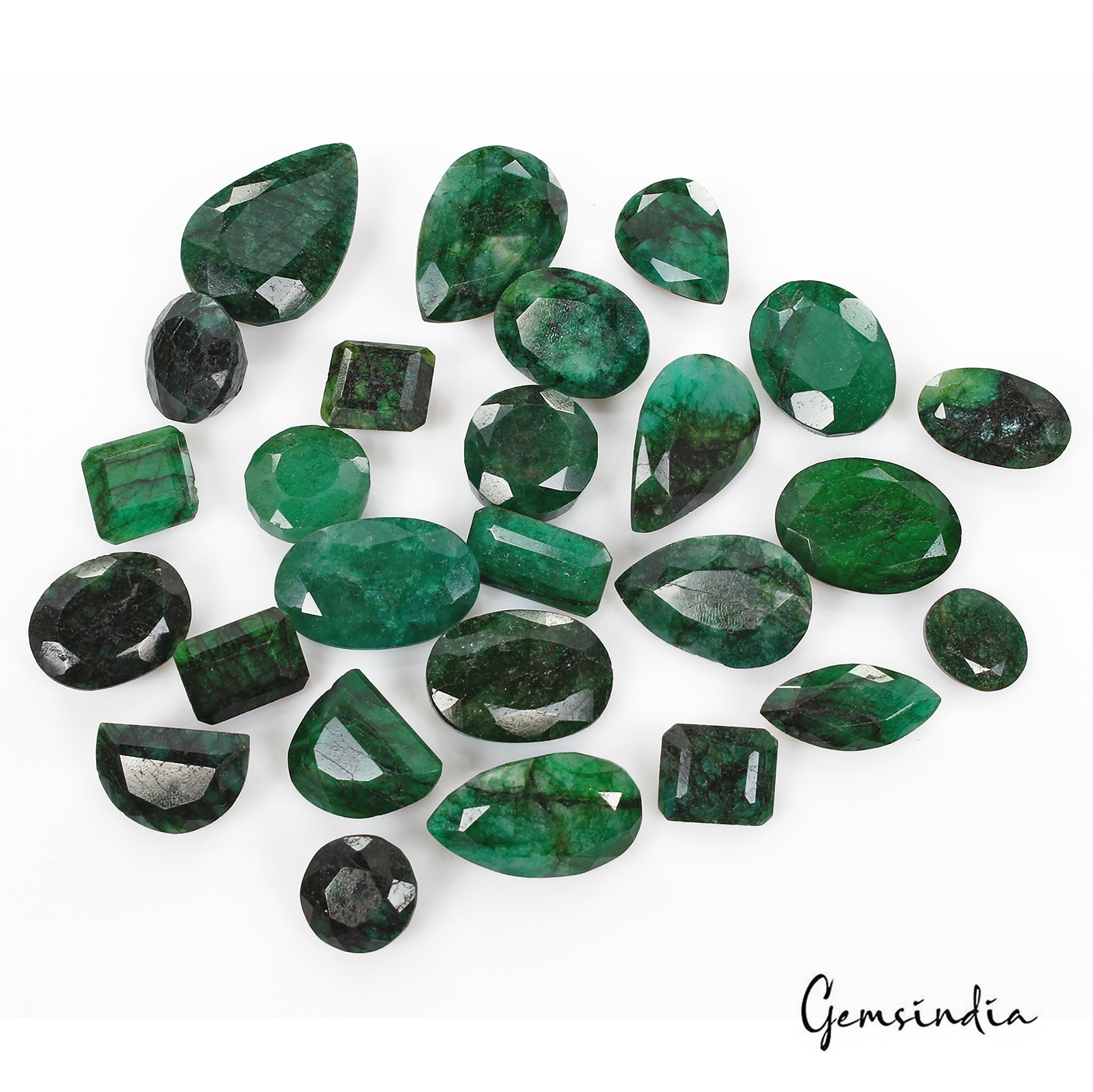 Certified 600 Cts/26 Pcs Natural Brazilian Dark Green Emerald Mix Cut Loose Gems