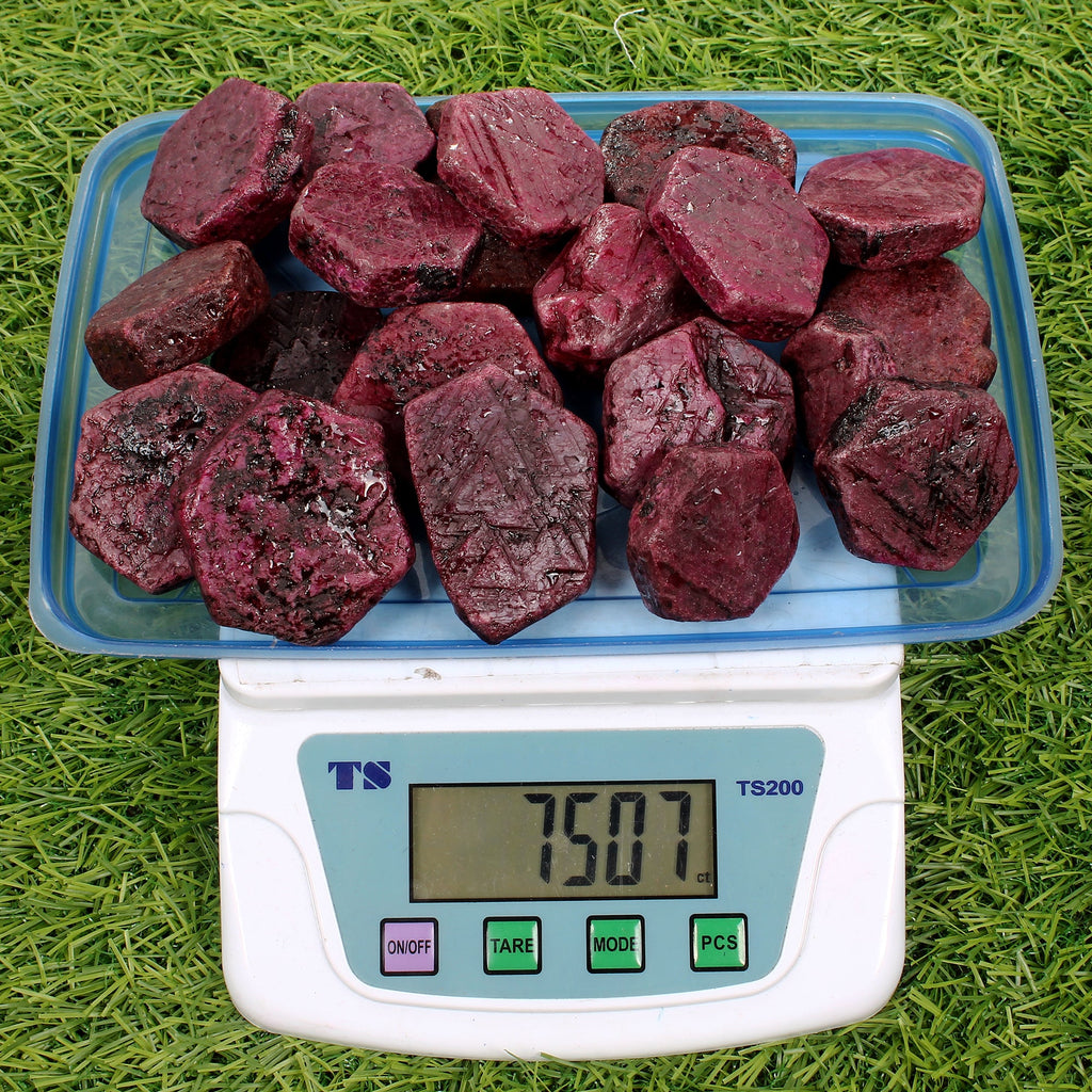7500 Ct Uncut Raw Rough Natural Red Mozambique Ruby 32-57mm Lot Loose Gemstones