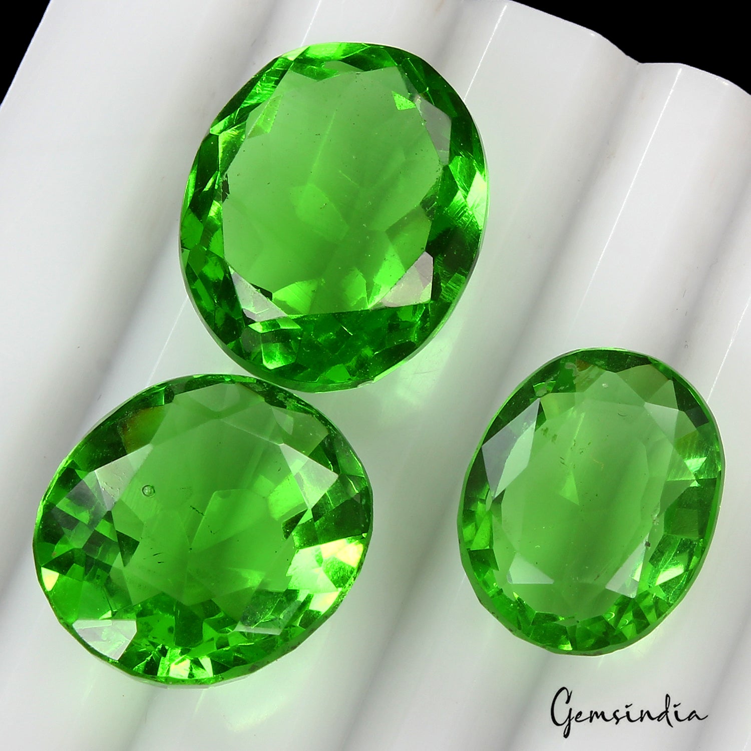 Peridot Loose Gemstone, Green — 16mm to 19mm, 41.70 Ct