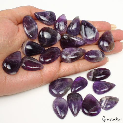 Amethyst Lot, Cabochon, Untreated, Purple — 22 Pieces, 23mm to 29mm, 480 Ct, Madagascar