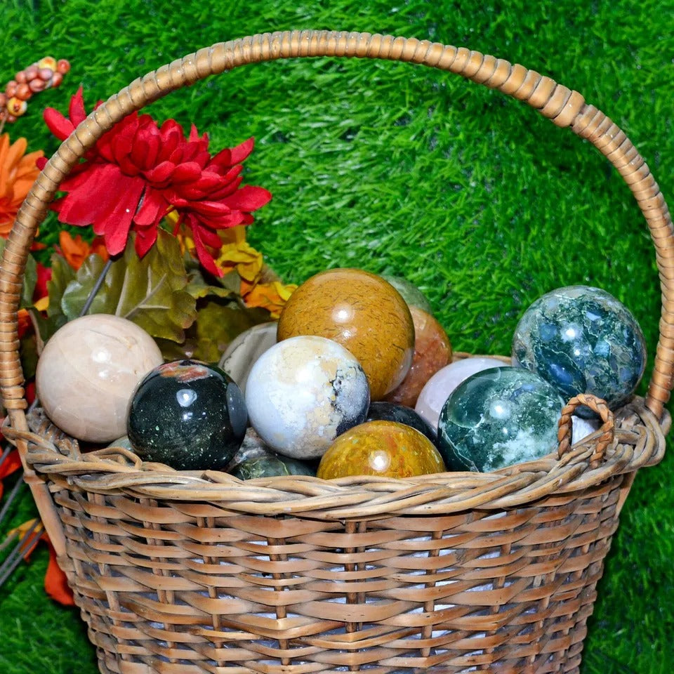 Multi-Gemstone Sphere, Untreated, Multi Color — 20 Pieces, 49mm to 61mm, 5 Kg (25000 Ct)