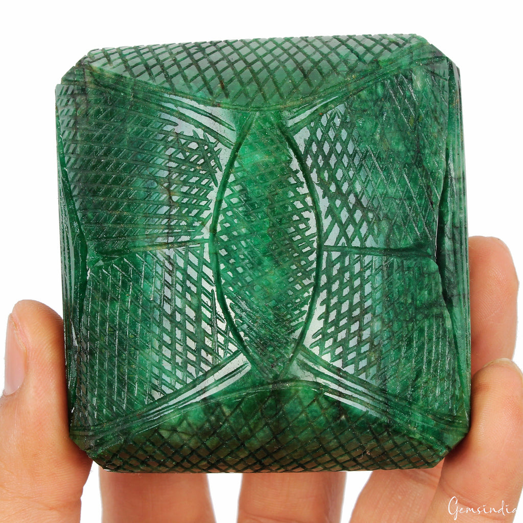 2250Ct Certified Natural Emerald Stunning Green Huge Carved Museum Size Gemstone