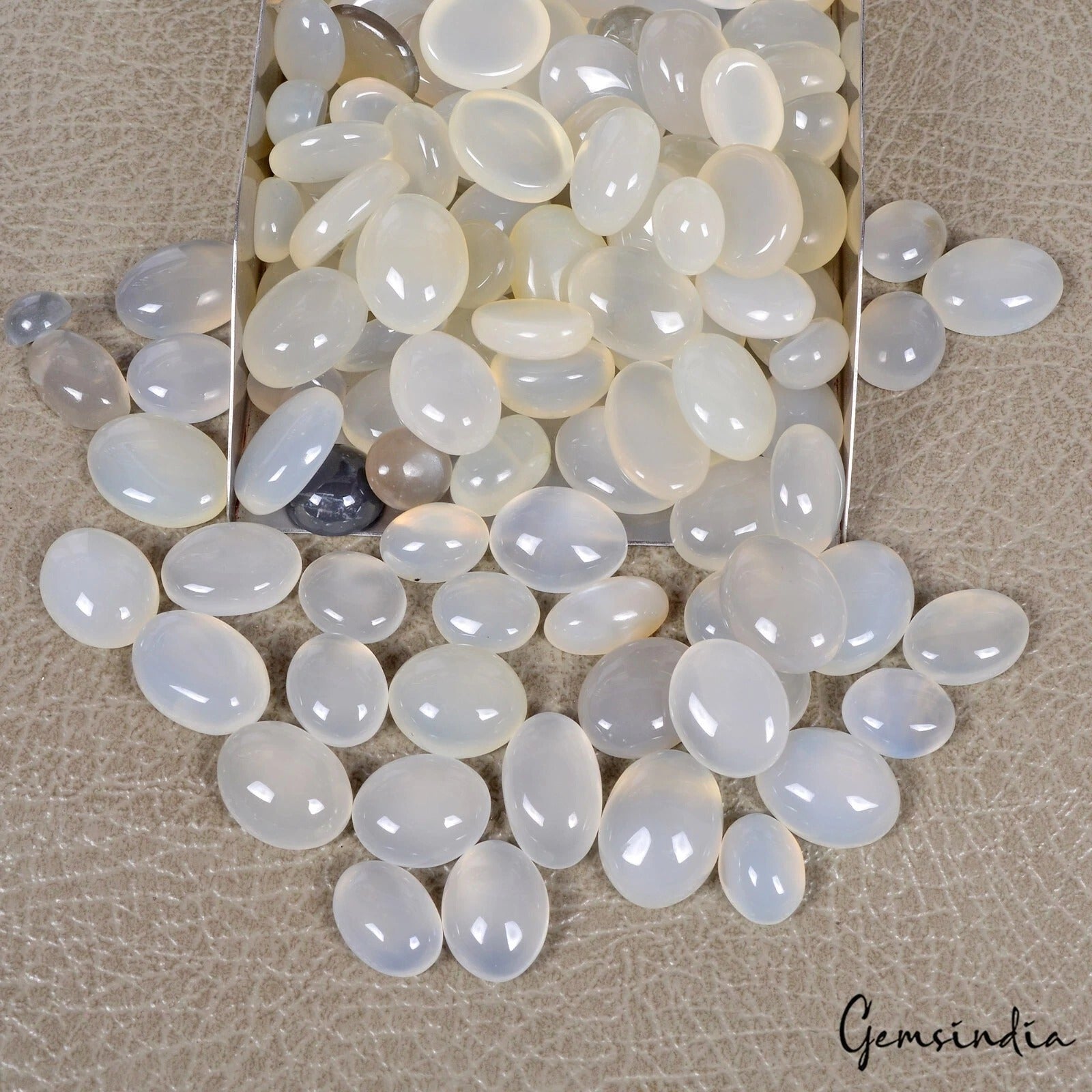 120 Pcs Natural Silky Moonstone 8-22mm Oval Cabochon Untreated Gemstones 1000 Ct