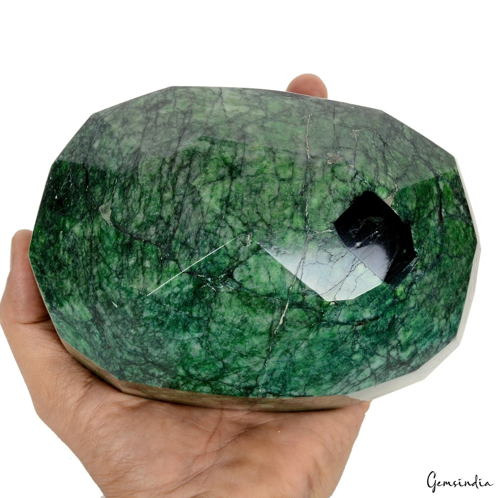 Museum Size 2.7 Kg Natural Brazilian Green Emerald Oval Cut Huge Earth Mined Gem