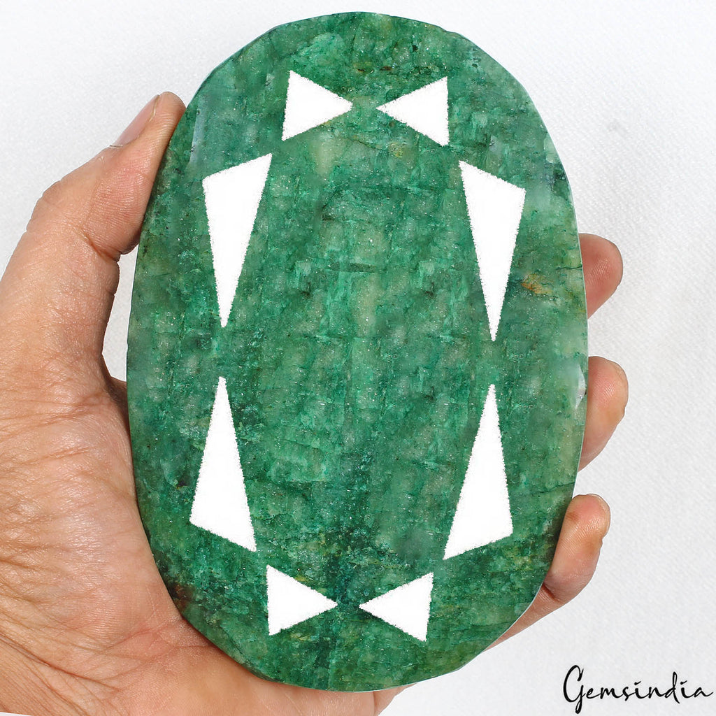 Emerald Loose Gemstone, Color Enhanced, Green — 136 x 93 x 43 mm, 4450 Ct, Brazil