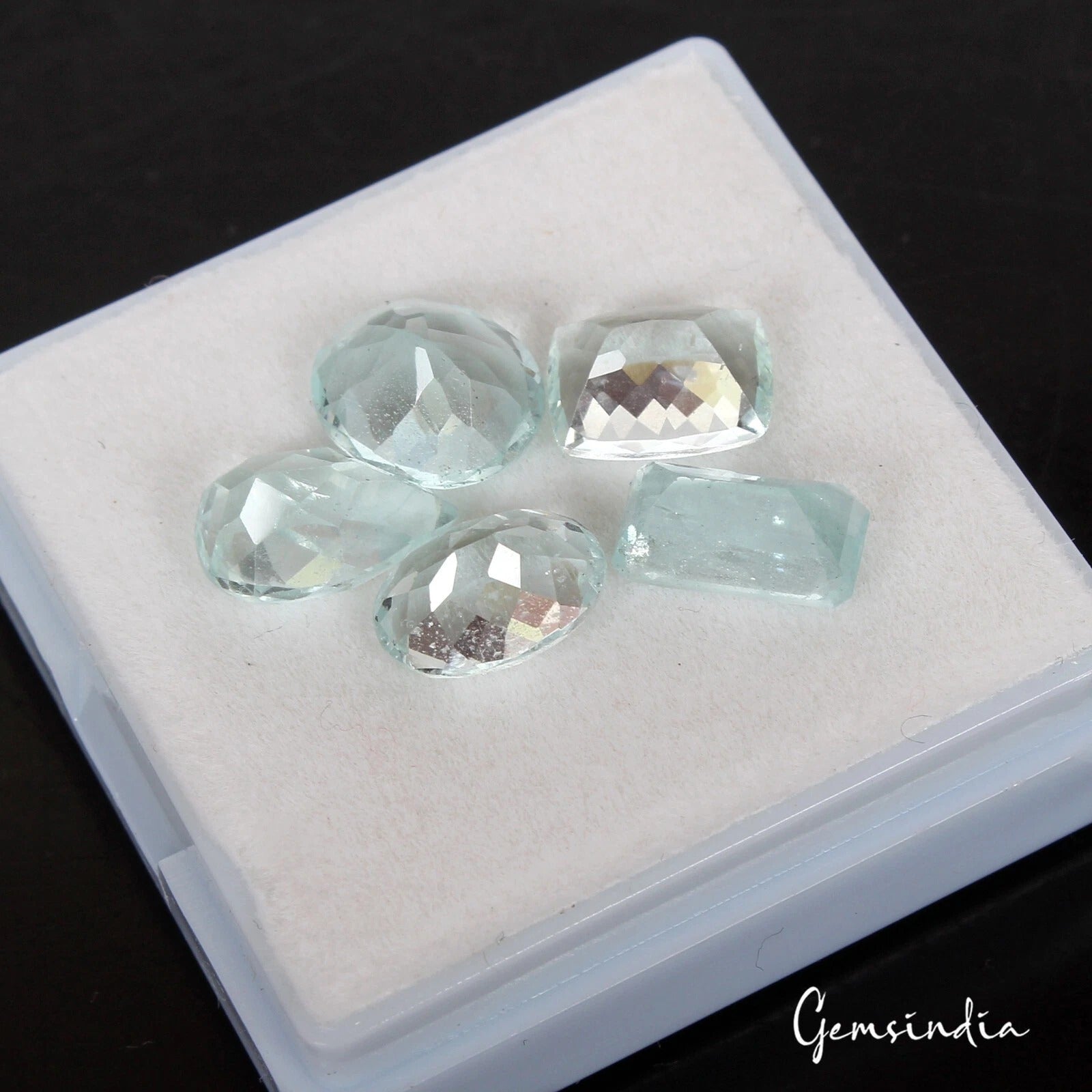 Aquamarine Lot, Loose Gemstone, Untreated — 5 Pieces, 9mm to 11mm, 13.70 Ct, Brazil