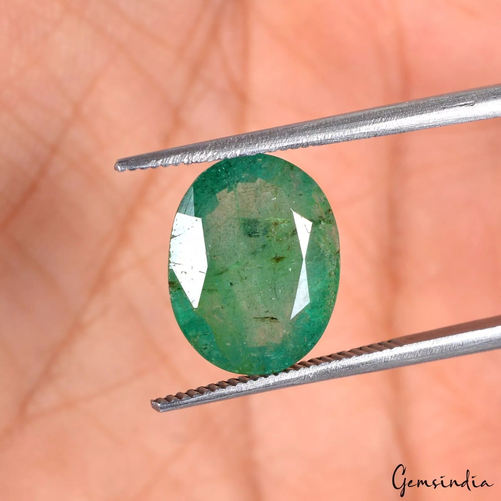Emerald Loose Gemstone, Untreated, Green — 12x10x5mm, 4.00 Ct, Zambia
