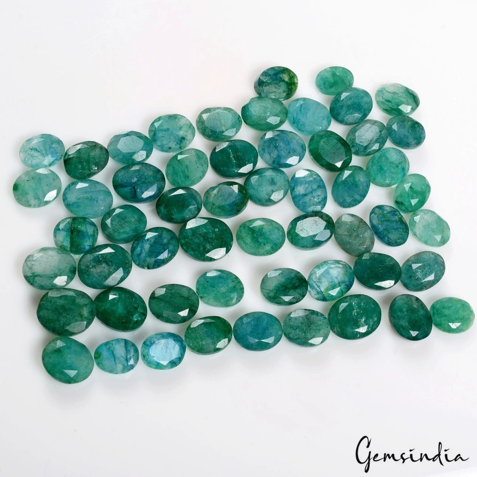 Certified 106.80 Cts/55 Pcs Natural Green Blue Colombian Emerald Oval Loose Gems