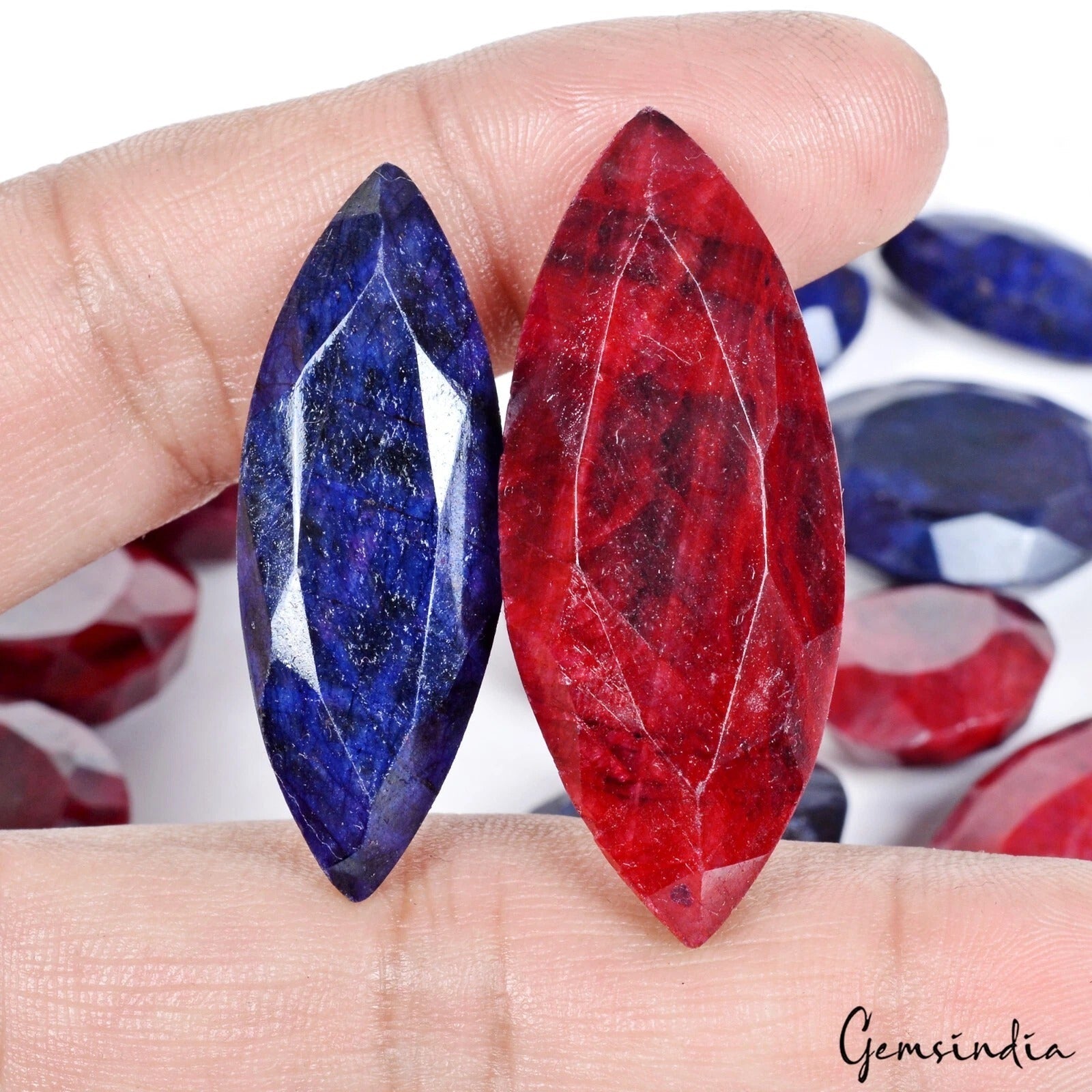 Natural 1140 Ct Certified loose Gemstone 21 Pcs Mix Cut Ruby & Sapphire Lot