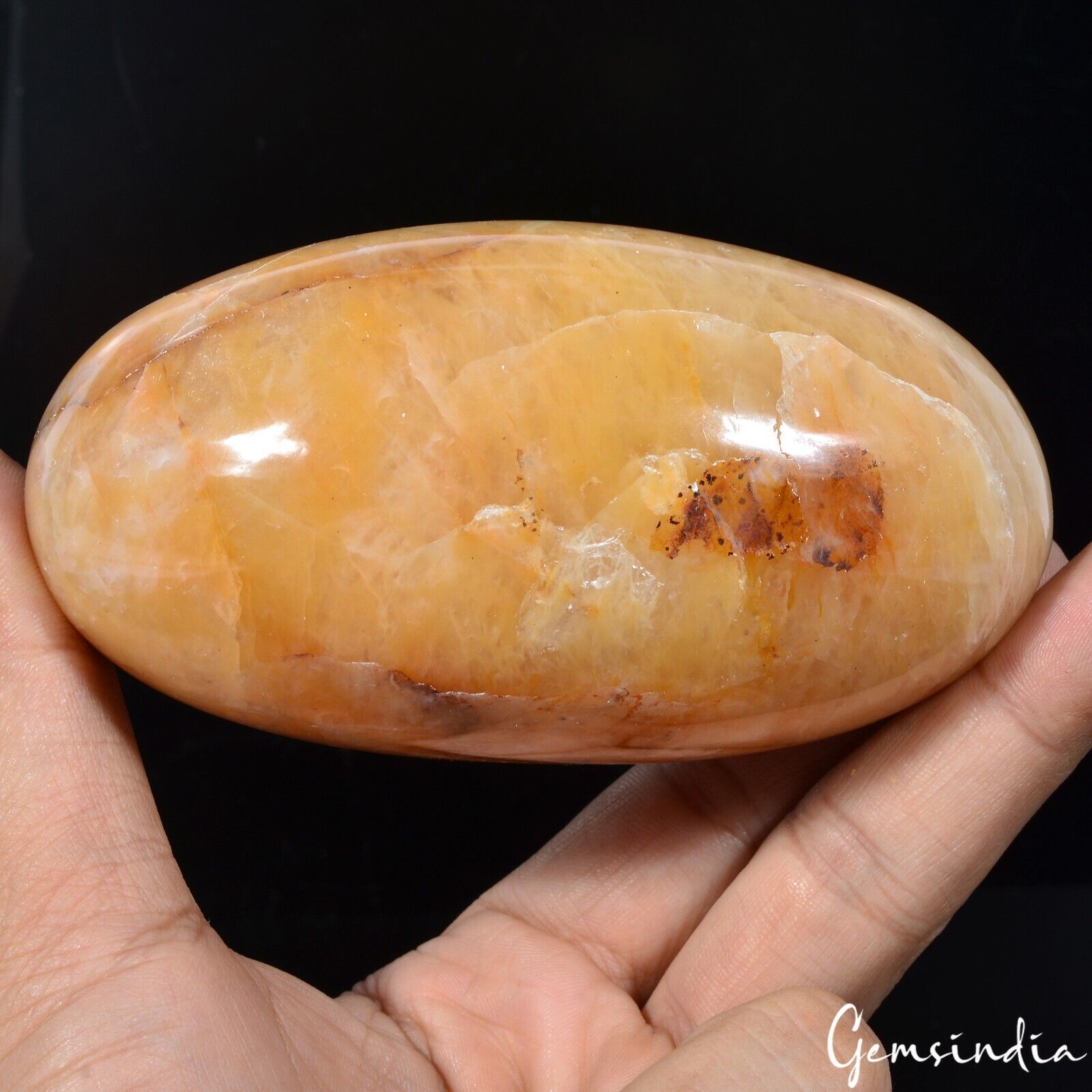 Aventurine Loose Gemstone — 4.2 X 2.2 Inch, 2650 Ct (0.530 Kg)