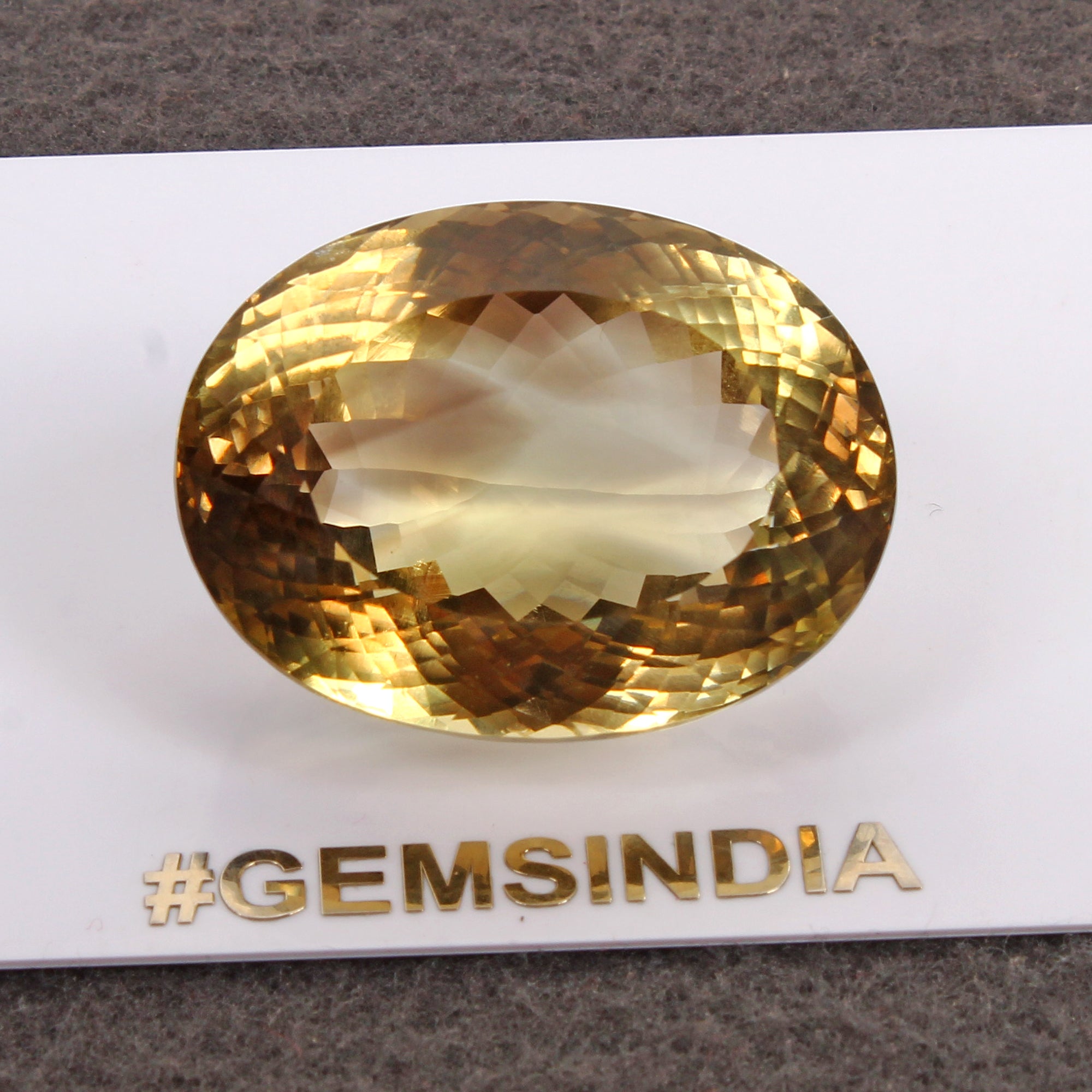 104.65 Cts Natural Untreated Golden Honey Citrine Oval Loose Gem For Pendant