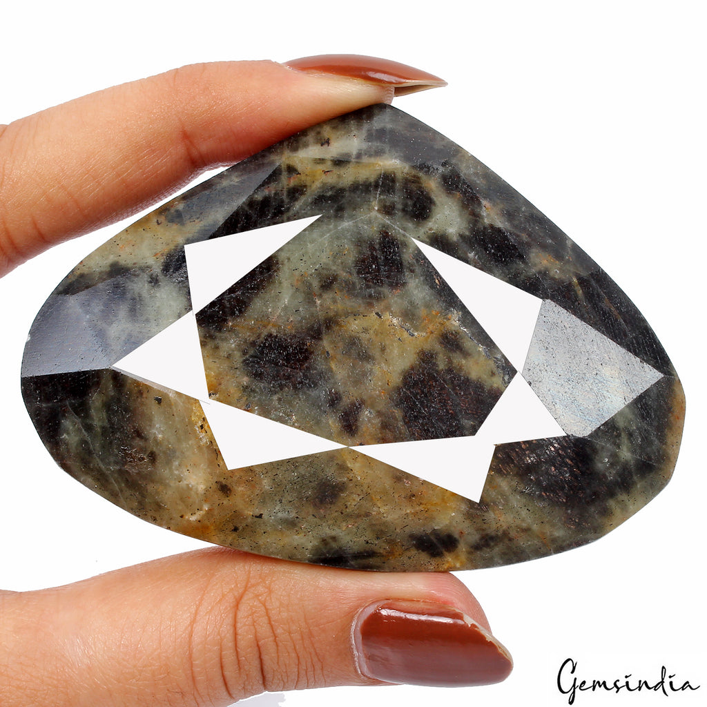 Sapphire Loose Gemstone, Pear Faceted Cut, Untreated — 74x53x20mm, 790 Ct, Madagascar