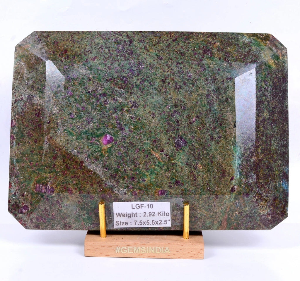 Ruby Fuchsite Loose Gemstone, Octagon Cut, Untreated — 14600 Ct (2.92 Kg)