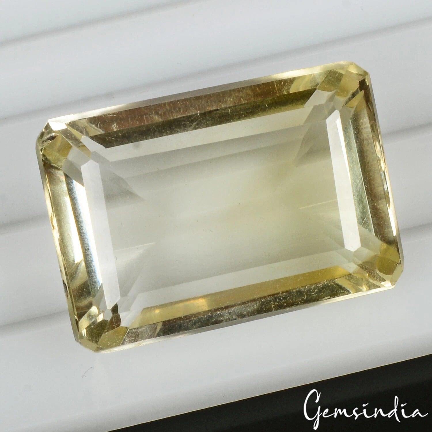 Citrine Loose Gemstone, Untreated, Yellow — 27 x 18 x 11mm, 47.30 Ct, Brazil