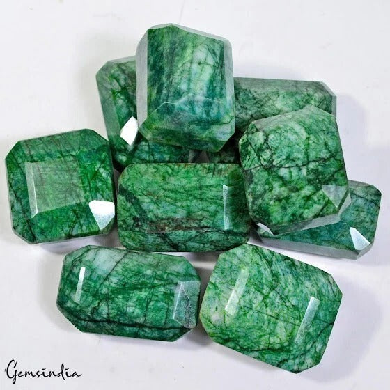 Emerald Lot, Loose Gemstone, Color Enhanced, Green — 9 Pieces, 37mm to 47mm, 3000 Ct, Brazil